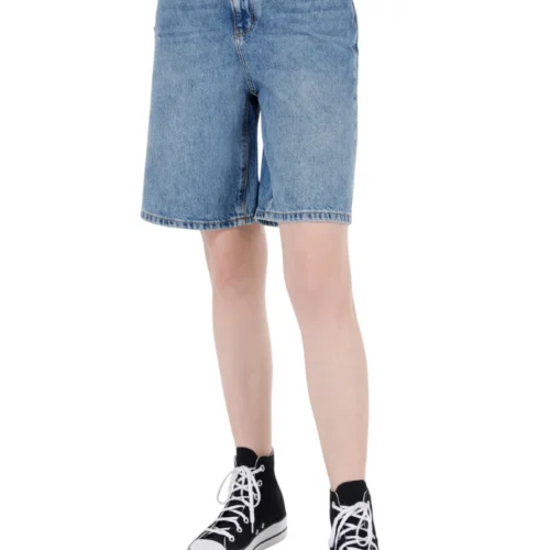 Colin's Mom-Fit Denim Short