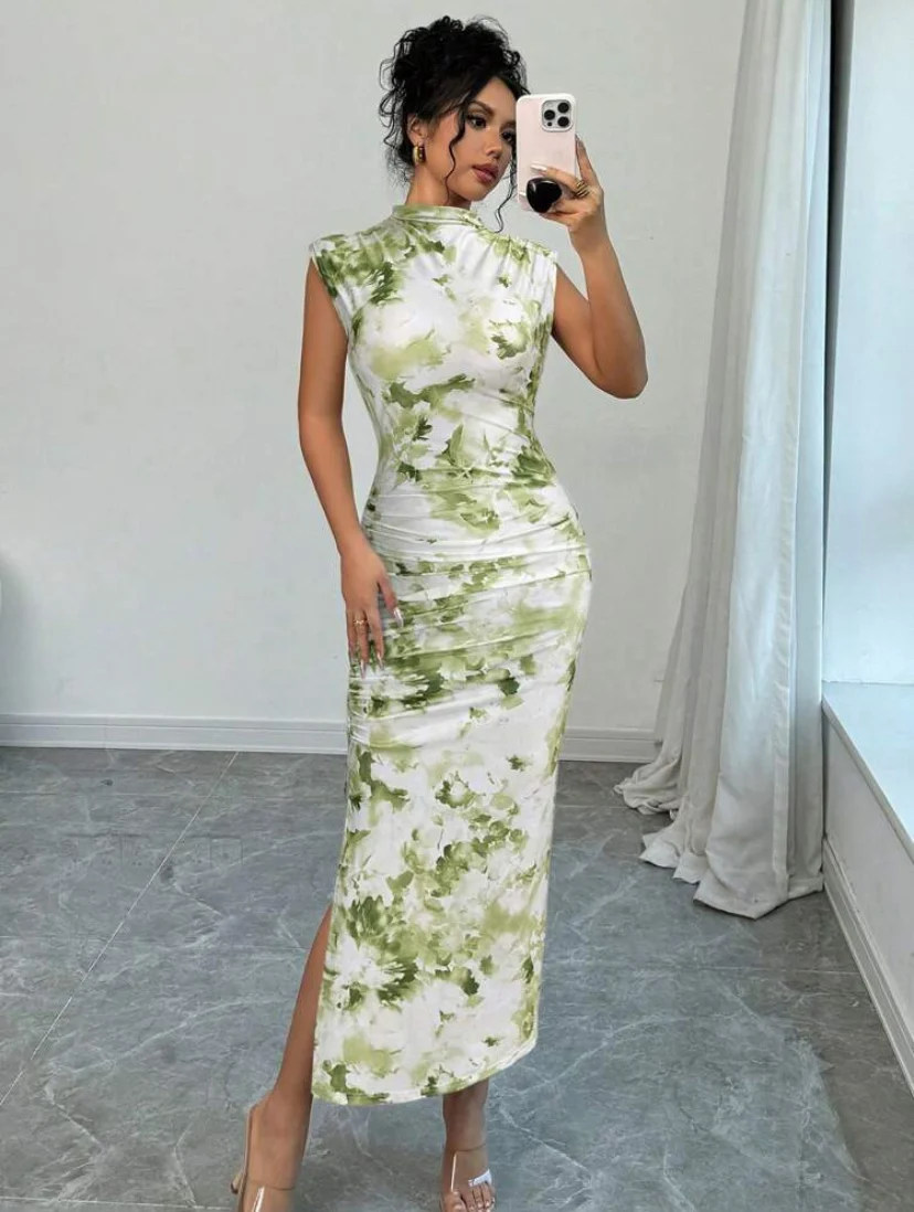Sleeveless Floral Print Slim-Fit Maxi Dress