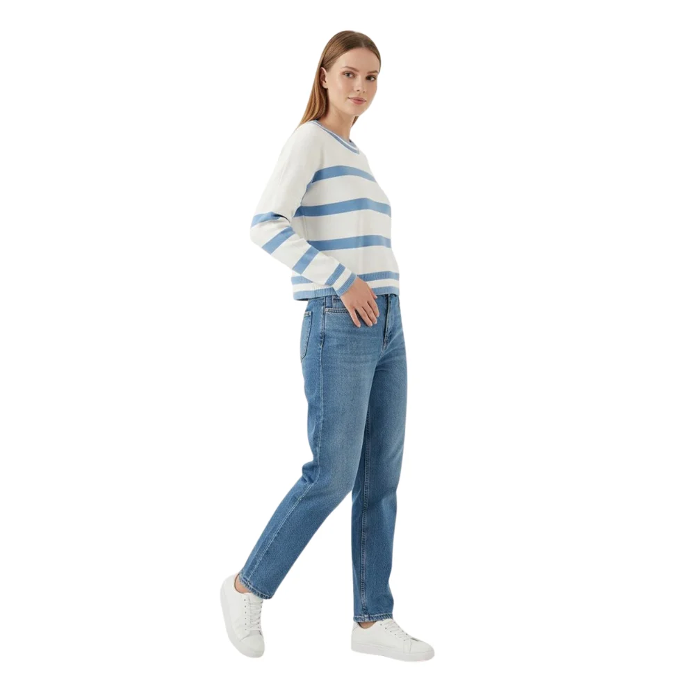 Knitted Cropped Sweater - Image 6