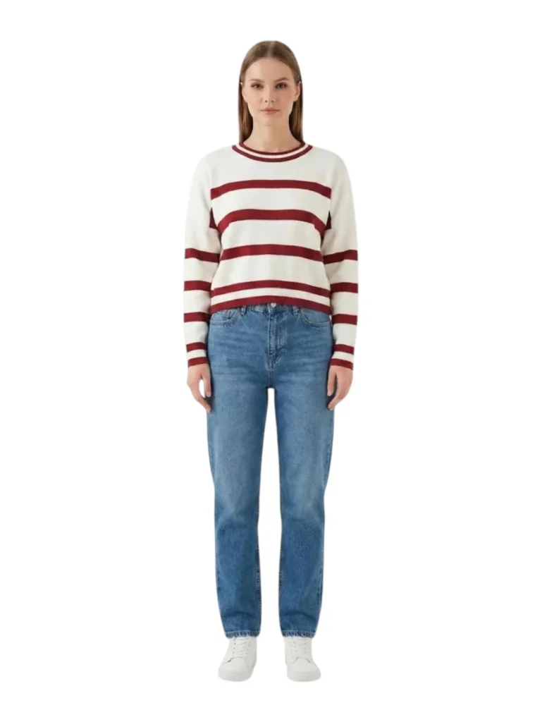 Knitted Cropped Sweater
