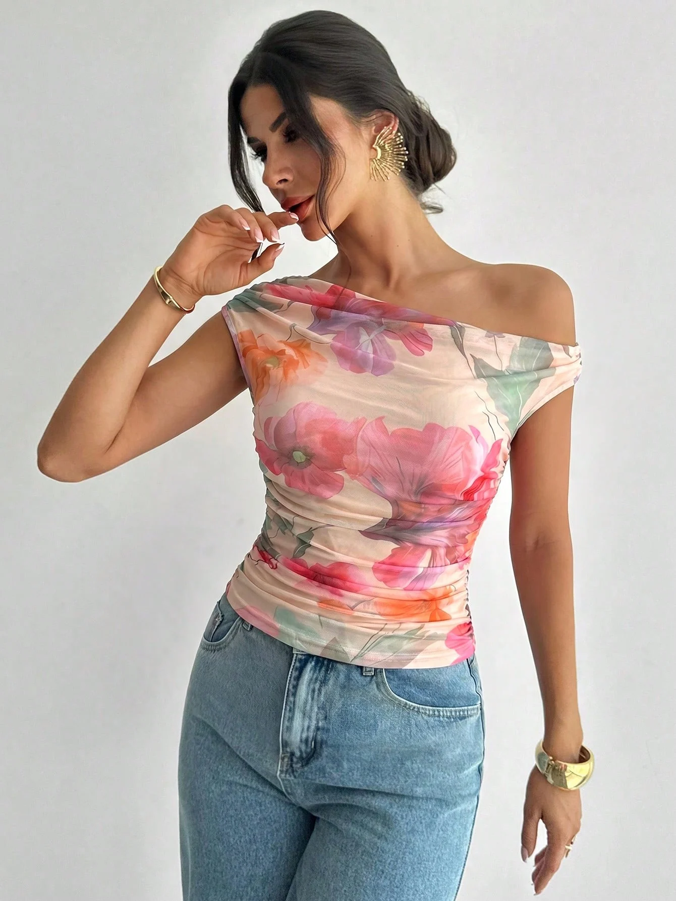 Floral Print off-shoulder top